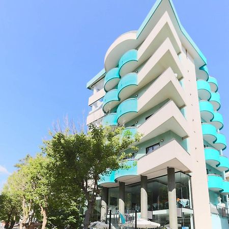 Hotel Ali D'Oro リミニ エクステリア 写真
