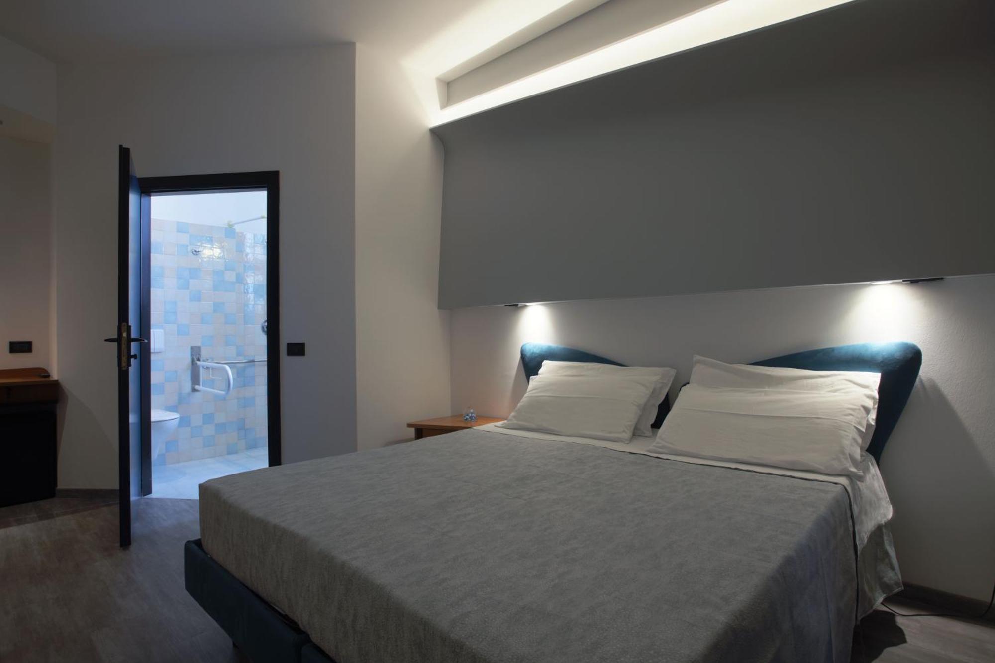 Hotel Ali D'Oro リミニ 部屋 写真