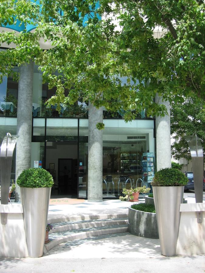 Hotel Ali D'Oro リミニ エクステリア 写真